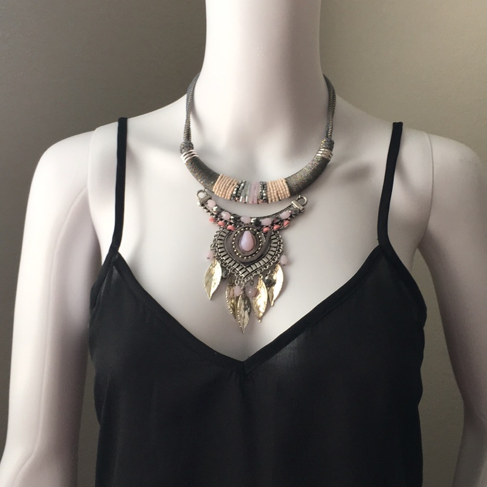 NWOT Coordinating Statement Necklace & Earring Set